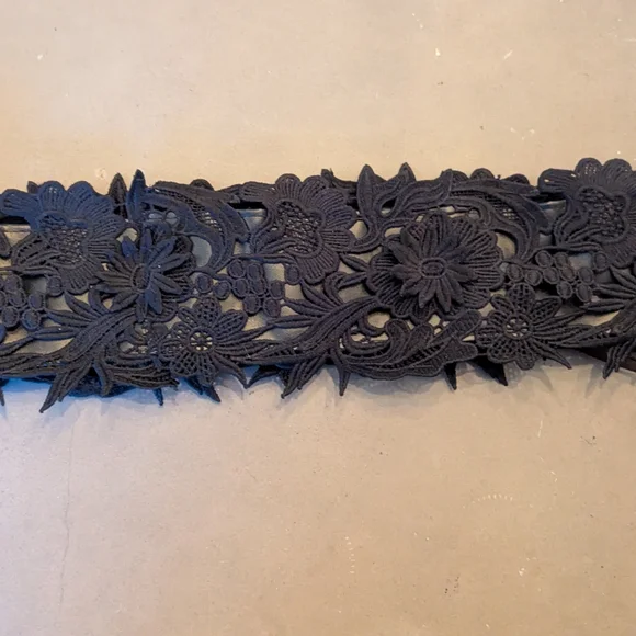 Belt - Picture 2 of 4